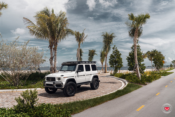 Фото дисков Vossen GNX-02 Черный глянец на Mercedes-Benz G-Class III