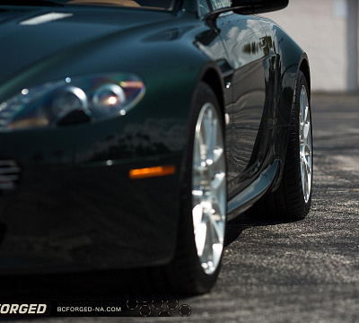 Фото дисков BC Forged RS40 на Aston Martin Vantage 3