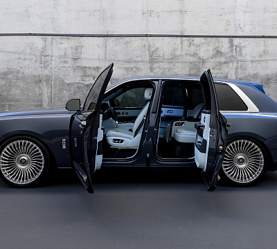 Фото дисков Vossen UV-5 на Rolls-Royce Cullinan