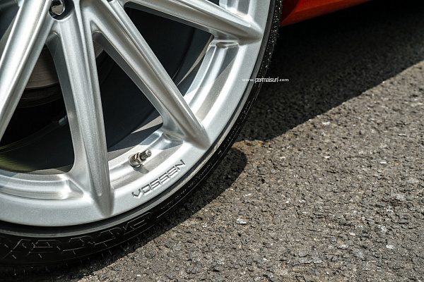 Фото дисков Vossen VFS-10 Серебро на Mercedes-Benz E-Class (W212, S212, C207)