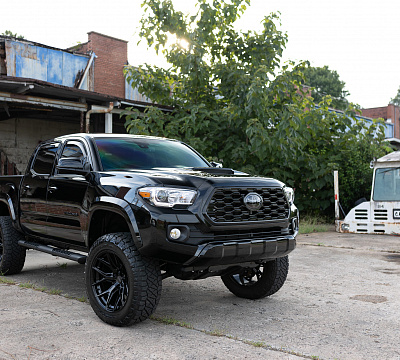 Фото дисков Vossen HF6-4 на Toyota Tacoma III
