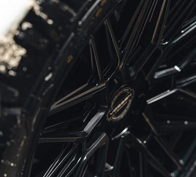 Фото дисков Vossen HF6-5 на Ford Bronco