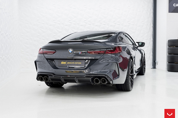 Фото дисков Vossen HF-3 Глянцевый темный лак на BMW 8/M8