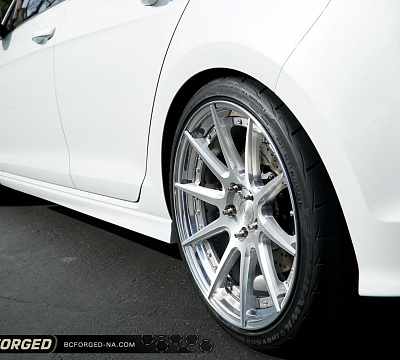 Фото дисков BC Forged HCS04 на Volkswagen Golf VII