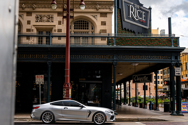 BMW M8