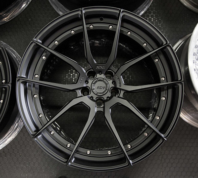 ADV.1 ADV5.0 M.V2 CS