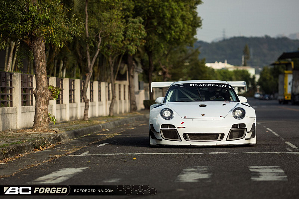 Фото дисков BC Forged RS43 Черный матовый на Porsche 911 VI