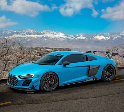 Фото дисков Strasse Wheels SV15FF Deep Concave FS на Audi R8 (4S)