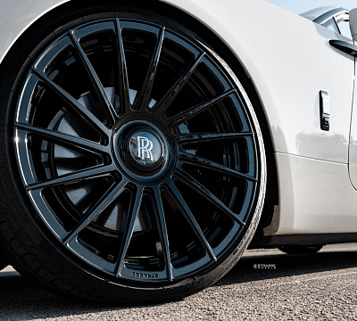 Фото дисков Strasse Wheels SV15T Deep Concave Duoblock RR на Rolls-Royce Ghost I