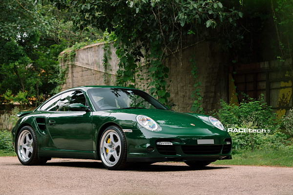 Фото дисков HRE 527 Серебро на Porsche 911 VI