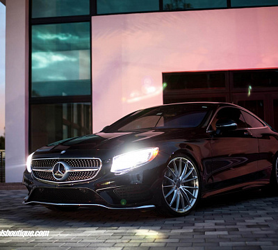Фото дисков HRE P103 на Mercedes-Benz S-Class (W222, C217)