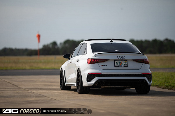 Audi 8Y RS 3
