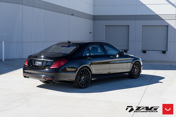Фото дисков Vossen VFS-2 Черный сатин на Mercedes-Benz S-Class (W222, C217)
