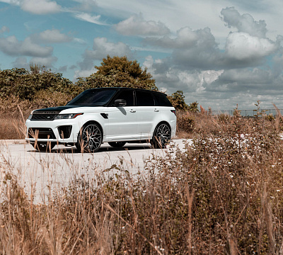 Фото дисков Vossen HF-2 на Land Rover Range Rover Sport II
