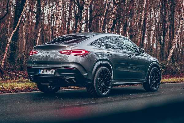 Фото дисков BRABUS Monoblock Y (Platinum Edition) Черный глянец на Mercedes-Benz GLE II