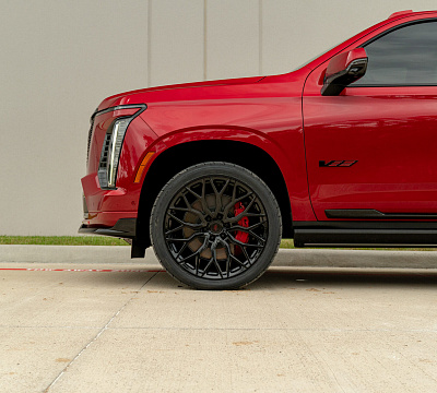 Фото дисков Vossen HF6-3 на Cadillac Escalade V