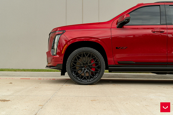 Фото дисков Vossen HF6-3 Черный глянец на Cadillac Escalade V