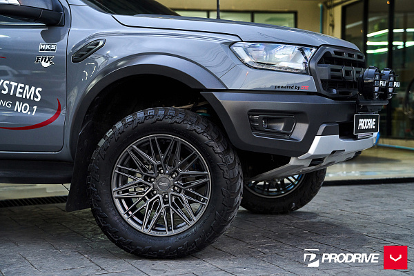 Фото дисков Vossen HF6-5 Сатиновый графит на Ford Ranger T6