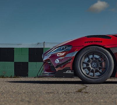 Фото дисков Motegi Racing MF412 SS5 на Toyota Supra A90