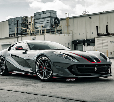 Фото дисков Strasse Wheels SV4 Deep Concave FS на Ferrari 812