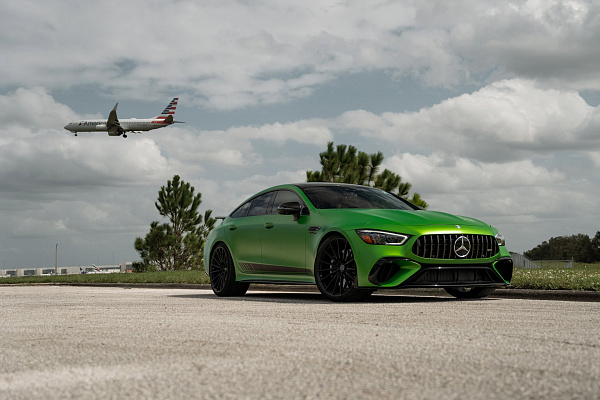 Фото дисков Brixton Forged PF15 R / RS Черный глянец на Mercedes-Benz AMG GT I