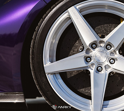 Фото дисков Anrky RS5.2 на Chevrolet Corvette C8
