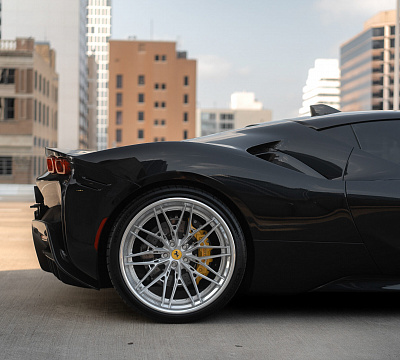 Фото дисков Vossen S21-02 (3-Piece) на Ferrari SF90