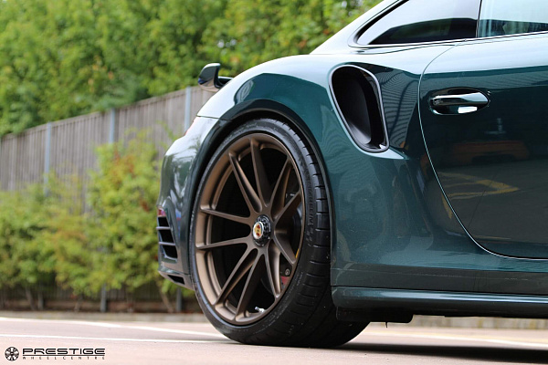 Фото дисков HRE P104 Сатиновая бронза на Porsche 911 VII