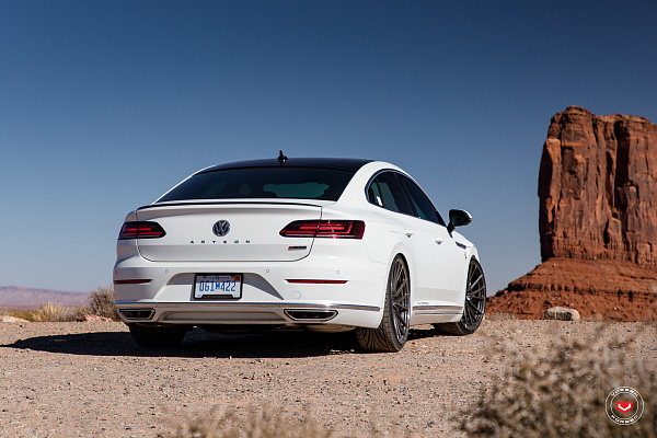 Фото дисков Vossen M-X4T Глянцевый темный лак на Volkswagen Arteon