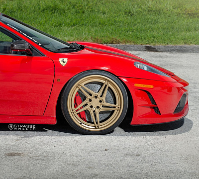 Фото дисков Strasse Wheels SV2T Deep Concave FS на Ferrari F430