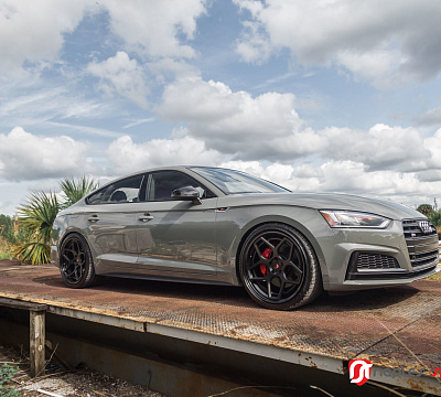 Фото дисков Vossen CG-205 (3-Piece) на Audi A/S/RS 5 (F5)