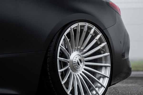 Фото дисков Radi8 R802 Полированный лак на Mercedes-Benz CLE