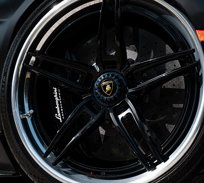 Фото дисков Anrky AN37 на Lamborghini Aventador