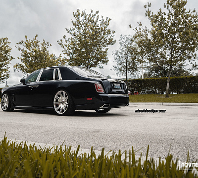 Фото дисков NOVITEC SP2 на Rolls-Royce Phantom