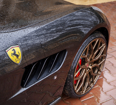 Фото дисков Vossen S17-01 на Ferrari GTC4Lusso