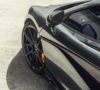 Фото дисков Vossen EVO-2 на McLaren 600