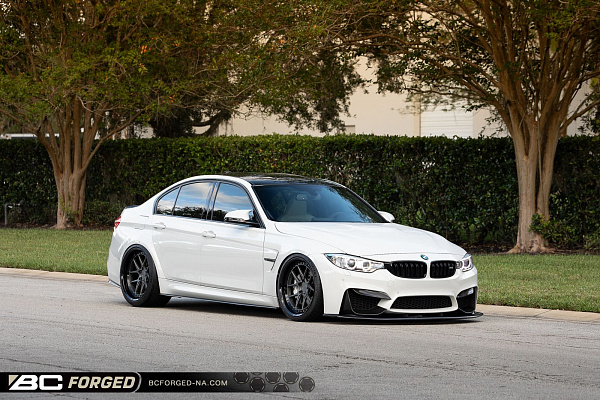 Фото дисков BC Forged LE52 // MLE52 Матовый графит на BMW 3/M3 (F3x/F80)