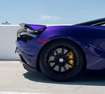Фото дисков HRE P104SC на McLaren 720S