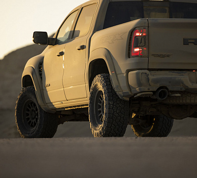Фото дисков Black Rhino RAPID на Ram 1500 V