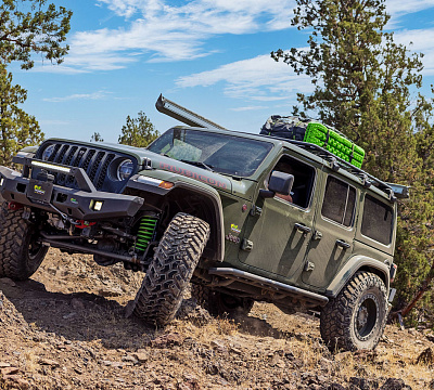 Фото дисков Black Rhino ABRAMS на Jeep Wrangler IV (JL)