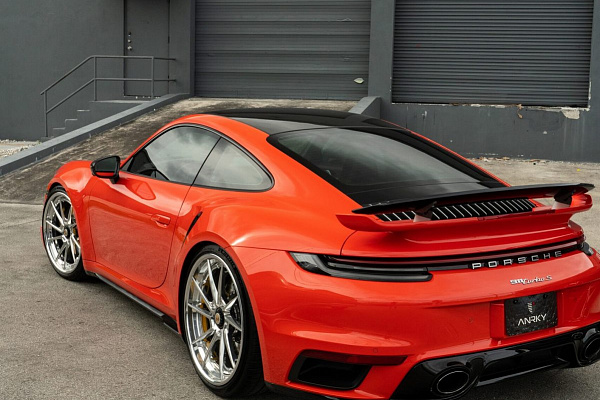 Фото дисков Anrky AN33 Полированный лак на Porsche 911 VIII