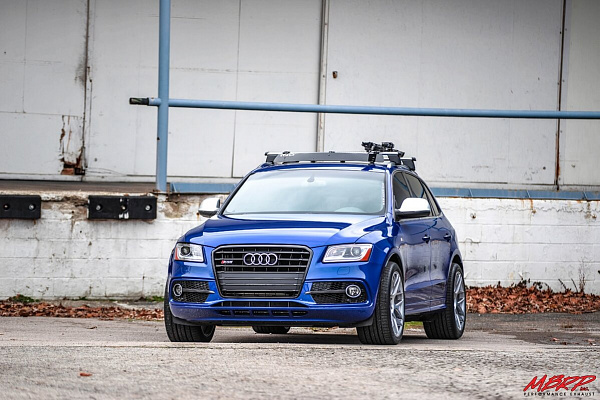Фото дисков HRE FF01 Серебро на Audi Q5 (8R)