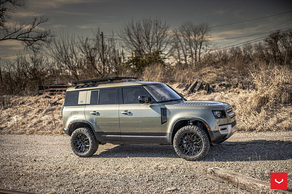 Фото дисков Vossen HF-2 Черный глянец на Land Rover Defender II