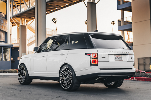 Фото дисков Brixton Forged LX01 Алмазная проточка на Land Rover Range Rover IV