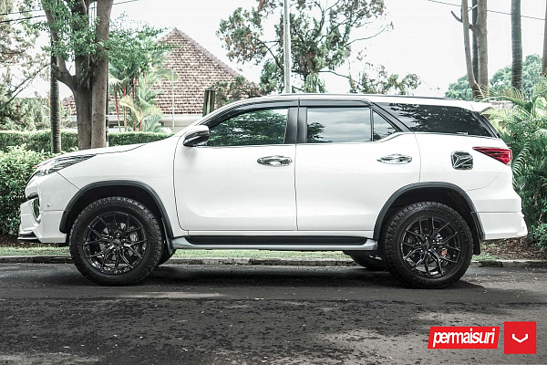 Toyota Fortuner