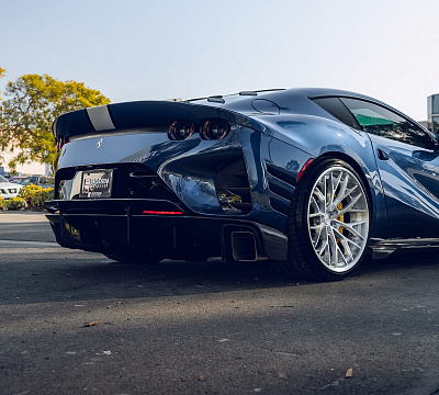 Фото дисков Anrky AN30 на Ferrari 812