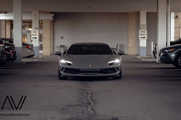 Фото дисков Brixton Forged TR05 Сатиновая бронза на Ferrari 296