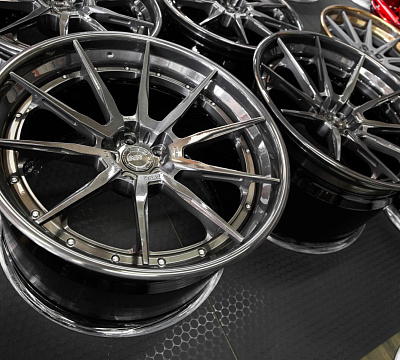 ADV.1 ADV10 Track Spec CS
