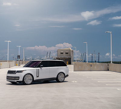 Фото дисков Vossen LC3-12 на Land Rover Range Rover V