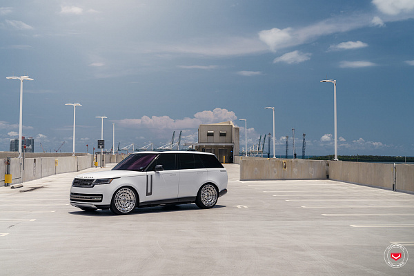 Фото дисков Vossen LC3-12 Глянцевый лак на Land Rover Range Rover V